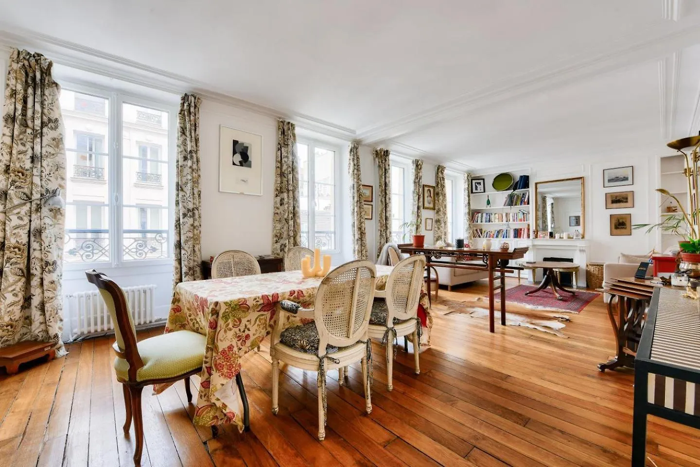 Appartement Lumineux Proche De La Tour Eiffel Parijs Frankrijk