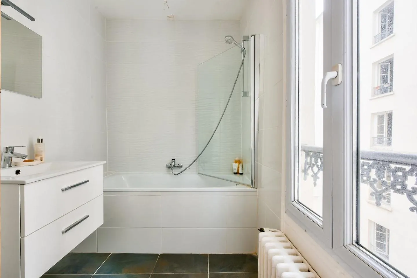Appartement Lumineux Proche De La Tour Eiffel Parijs Frankrijk